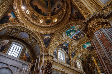 Montecassino Manastırı, Lazio 'da Montecassino' nun tepesinde yer alan bir Benedictine manastırıdır. Santa Scolastica manastırı ile birlikte İtalya 'nın en eski manastırıdır..