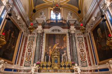 Montecassino Manastırı, Lazio 'da Montecassino' nun tepesinde yer alan bir Benedictine manastırıdır. Santa Scolastica manastırı ile birlikte İtalya 'nın en eski manastırıdır..