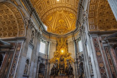 Vatikan 'da Aziz Peter Meydanı' nda bulunan Katolik bazilikası. İtalyan sanatının bir başyapıtıdır ve Roma 'nın simgelerinden biridir..