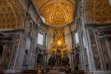Vatikan 'da Aziz Peter Meydanı' nda bulunan Katolik bazilikası. İtalyan sanatının bir başyapıtıdır ve Roma 'nın simgelerinden biridir..