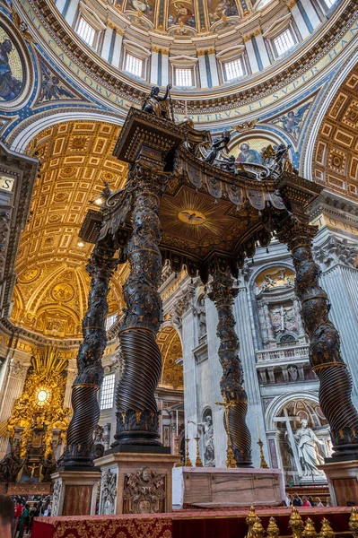 Uma Basílica Católica Localizada Praça São Pedro Estado Cidade Vaticano — Fotografia de Stock