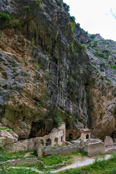 Abbey San Martino Valle Ruined Benedictine Abbey Gole Fara San — Stock Photo, Image