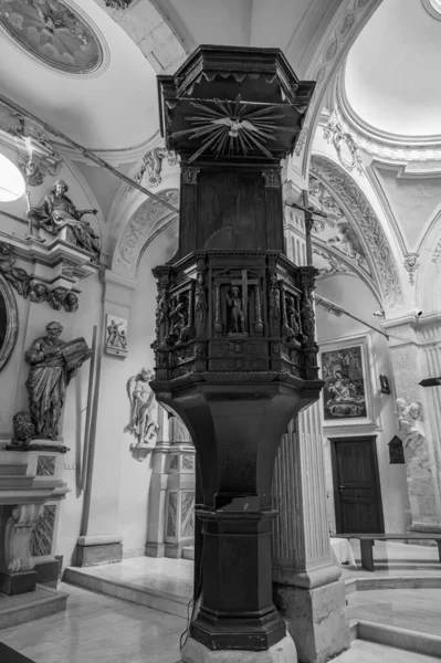 stock image Parish Church of the Child Jesus or of Saints Nicholas and Clemente. It is located in Piazza Umberto I, in front of the town hall. The original building dates back to the 16th century.