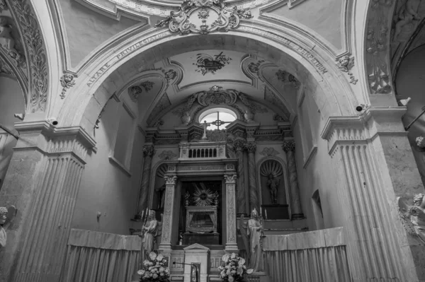Pfarrkirche Des Jesuskindes Oder Der Heiligen Nikolaus Und Clemente Befindet — Stockfoto