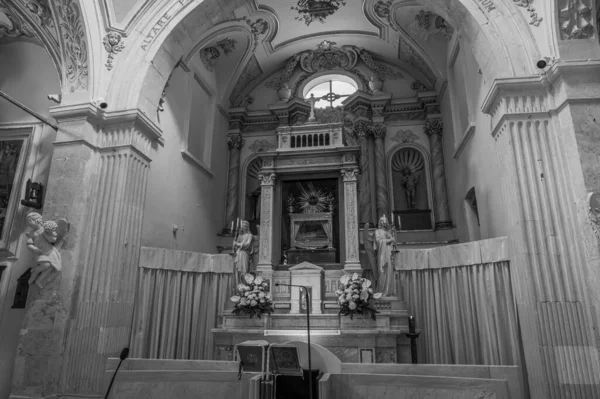 니콜라스 클레멘테의 스러운 Parish Church Child Jesus 그것은 피아자 움베르토 — 스톡 사진