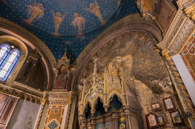 Madonna del Lago ya da dell 'Annunziata Tapınağı, Scanno Gölü' nün güneybatı kıyısında L 'Aquila ili' nde bulunan küçük bir kilisedir..