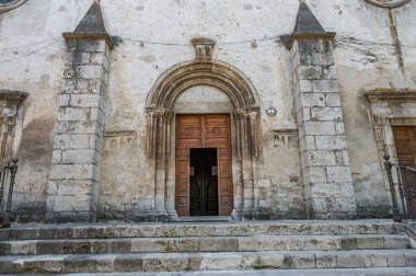 Santa Maria della Valle kilisesi (ayrıca dell 'Assunta olarak da bilinir), Scanno' nun ana kilisesidir. Kasabanın ana meydanında, aynı isimle yer almaktadır..