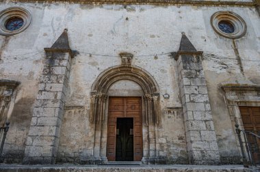 Santa Maria della Valle kilisesi (ayrıca dell 'Assunta olarak da bilinir), Scanno' nun ana kilisesidir. Kasabanın ana meydanında, aynı isimle yer almaktadır..
