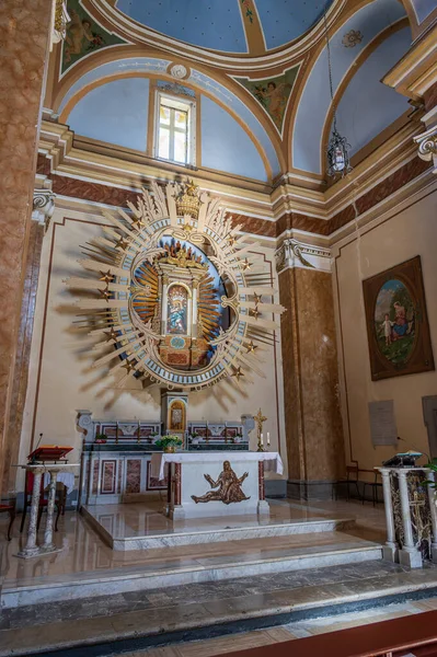 Templom Kívül Található Történelmi Központjában Agnone Pontosabban Keresztül Don Bosco — Stock Fotó