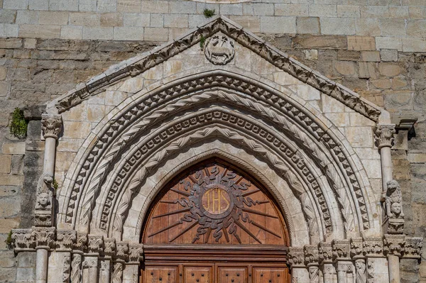 Kostel Sant Emidia Agnone Skvělým Svědectvím Agnonském Sochařském Umění Čtrnáctého — Stock fotografie