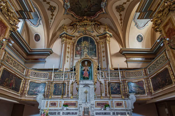 stock image The small but precious Church of San Giacomo Apostolo, also called of the Holy Trinity, built in the XIII century, is located in the main square of the historic center.