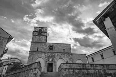 Kilise 13. yüzyılda inşa edildi. 1902 'de ulusal bir anıt ilan edildi. İkinci Dünya Savaşı sırasında savaş olayları büyük hasara yol açtı..