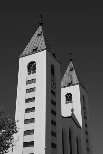 Farní Kostel Jakuba Hlavním Místem Uctívání Medžugorji Místě Bosně Hercegovině — Stock fotografie