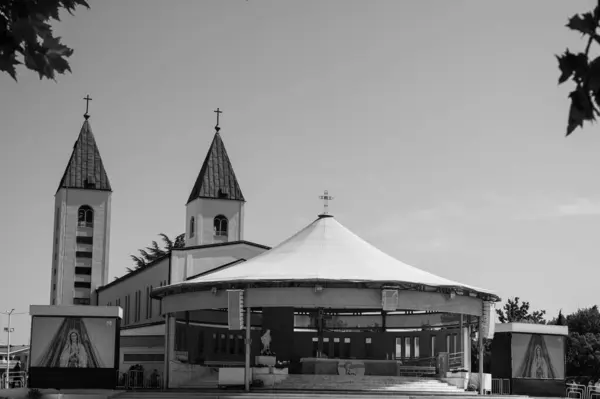 Ενοριακή Εκκλησία Του Αγίου Ιακώβου Είναι Κύριος Τόπος Λατρείας Στο — Φωτογραφία Αρχείου