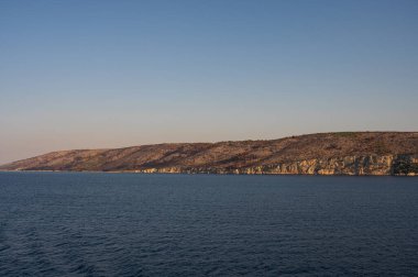 Dalmaçya kıyısındaki bir Hırvat kenti olan Spalato, 4. yüzyılda inşa edilmiş olan plajları ve Diocletian Sarayı ile ünlü..