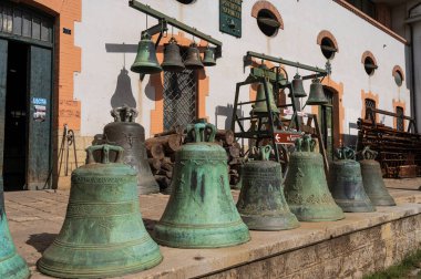 The Pontifical Bell Foundry Marinelli, Agnone merkezli bir İtalyan metalurji şirketidir..