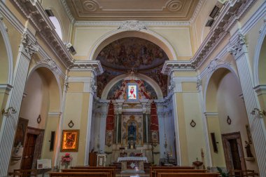 Colli a Volturno, Isernia, Molise. Aziz Leonardo Kilisesi. Wiew