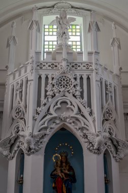 Vastogirardi, Isernia, Molise. Maria Santissima delle Grazie Kilisesi. İç ve dış görünüm