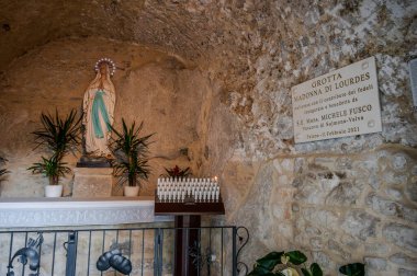 Palena, Abruzzo 'nun Chieti iline bağlı bir belediyedir ve doğu Maiella-Verde Aventino dağ belediyelerinin yönetim merkezi konumundadır..