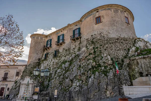 stock image The main monument of the town, it was founded as a watchtower by the Lombards, and in 1269 by Charles I of Anjou it was donated to Barrasio, who governed it on behalf of Naples.