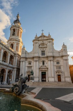 The Basilica of the Holy House is one of the main places of veneration of Mary and one of the most important and visited Marian shrines of the Catholic Church. It is located in Loreto.