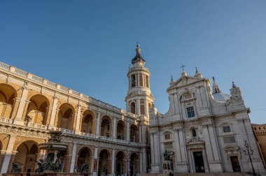 The Basilica of the Holy House is one of the main places of veneration of Mary and one of the most important and visited Marian shrines of the Catholic Church. It is located in Loreto.