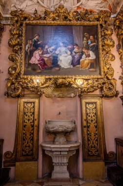 The Basilica of the Holy House is one of the main places of veneration of Mary and one of the most important and visited Marian shrines of the Catholic Church. It is located in Loreto.