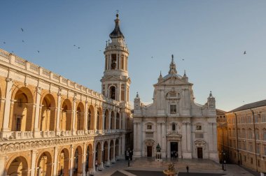 The Basilica of the Holy House is one of the main places of veneration of Mary and one of the most important and visited Marian shrines of the Catholic Church. It is located in Loreto.