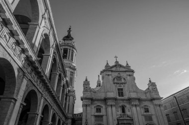 The Basilica of the Holy House is one of the main places of veneration of Mary and one of the most important and visited Marian shrines of the Catholic Church. It is located in Loreto.