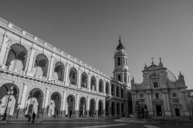 The Basilica of the Holy House is one of the main places of veneration of Mary and one of the most important and visited Marian shrines of the Catholic Church. It is located in Loreto.