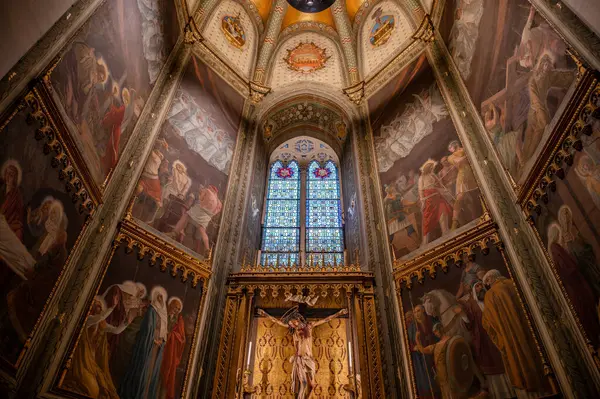 The Basilica of the Holy House is one of the main places of veneration of Mary and one of the most important and visited Marian shrines of the Catholic Church. It is located in Loreto.