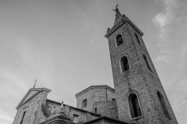 Saint Gregorio Magno ve Margherita Katedrali, San Benedetto del Tronto-Ripatransone-Montalto piskoposluğunun ortak katedrali olan Ascoli Piceno eyaletinin Ripatransone eyaletinin ana tarikat binasıdır.