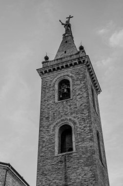 Saint Gregorio Magno ve Margherita Katedrali, San Benedetto del Tronto-Ripatransone-Montalto piskoposluğunun ortak katedrali olan Ascoli Piceno eyaletinin Ripatransone eyaletinin ana tarikat binasıdır.