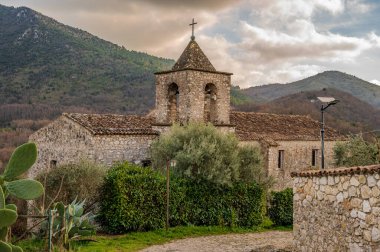 Yapılışının tam tarihi bilinmemekle birlikte, 1660 yılına ait bir tarifte bahsi geçen çok eski bir tarih olması gerekir. Rahip Carpino tarafından Loreto 'ya yapılan hac yolculuğundan dönerken inşa edilmiş..