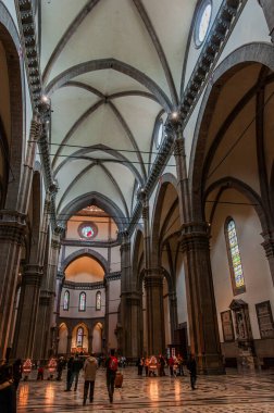 Floransa Katedrali olarak da bilinen Santa Maria del Fiore Metropolitan Katedrali, Floransa 'nın ana kilisesidir..