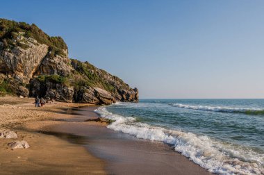 Marina di Minturno, Lazio, İtalya. Kışın deniz