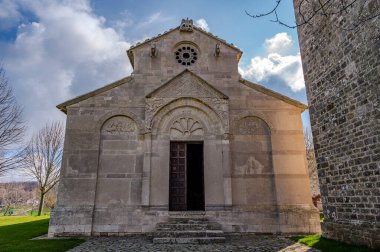 Matrice, Campobasso belediyesine bağlı bir manastır. Manastırın inşasının tarihi bilinmemekle birlikte, Ağustos 1148 'de Benevento Başpiskoposu II. Peter tarafından kutsanmıştır.