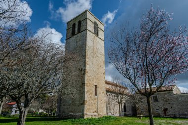 Matrice, Campobasso belediyesine bağlı bir manastır. Manastırın inşasının tarihi bilinmemekle birlikte, Ağustos 1148 'de Benevento Başpiskoposu II. Peter tarafından kutsanmıştır.