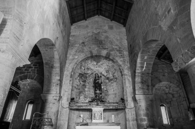 Matrice, Campobasso belediyesine bağlı bir manastır. Manastırın inşasının tarihi bilinmemekle birlikte, Ağustos 1148 'de Benevento Başpiskoposu II. Peter tarafından kutsanmıştır.