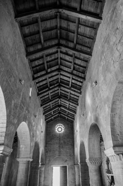 Matrice, Campobasso belediyesine bağlı bir manastır. Manastırın inşasının tarihi bilinmemekle birlikte, Ağustos 1148 'de Benevento Başpiskoposu II. Peter tarafından kutsanmıştır.