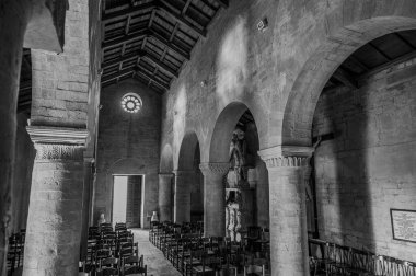 Matrice, Campobasso belediyesine bağlı bir manastır. Manastırın inşasının tarihi bilinmemekle birlikte, Ağustos 1148 'de Benevento Başpiskoposu II. Peter tarafından kutsanmıştır.