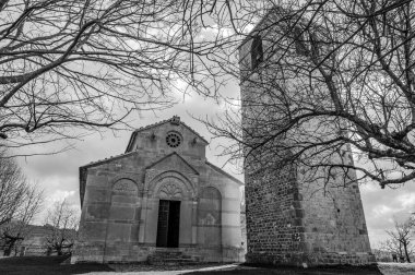 Matrice, Campobasso belediyesine bağlı bir manastır. Manastırın inşasının tarihi bilinmemekle birlikte, Ağustos 1148 'de Benevento Başpiskoposu II. Peter tarafından kutsanmıştır.