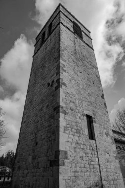 Matrice, Campobasso belediyesine bağlı bir manastır. Manastırın inşasının tarihi bilinmemekle birlikte, Ağustos 1148 'de Benevento Başpiskoposu II. Peter tarafından kutsanmıştır.
