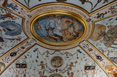 Trisulti Charterhouse, Frosinone ilinin Collepardo ilçesine bağlı bir manastır. 1879 yılında ulusal bir anıt olarak kabul edilmiştir..