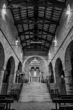 The Abbey of San Clemente al Vomano is a Catholic place of worship in Abruzzo that stands on the top of a small hill, not far from Guardia Vomano di Notaresco, in the province of Teramo. clipart