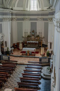 Sant 'Agostino Kilisesi, İtalya' nın Campania kentinde bulunan bir ortaçağ kardeşlik kilisesidir. Kilise, 14. yüzyılın sonuyla 18. yüzyılın sonları arasında inşa edilmiştir..
