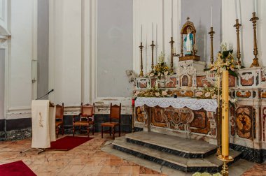 Sant 'Agostino Kilisesi, İtalya' nın Campania kentinde bulunan bir ortaçağ kardeşlik kilisesidir. Kilise, 14. yüzyılın sonuyla 18. yüzyılın sonları arasında inşa edilmiştir..