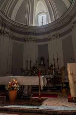 Sant 'Agostino Kilisesi, İtalya' nın Campania kentinde bulunan bir ortaçağ kardeşlik kilisesidir. Kilise, 14. yüzyılın sonuyla 18. yüzyılın sonları arasında inşa edilmiştir..