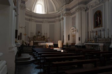 Sant 'Agostino Kilisesi, İtalya' nın Campania kentinde bulunan bir ortaçağ kardeşlik kilisesidir. Kilise, 14. yüzyılın sonuyla 18. yüzyılın sonları arasında inşa edilmiştir..