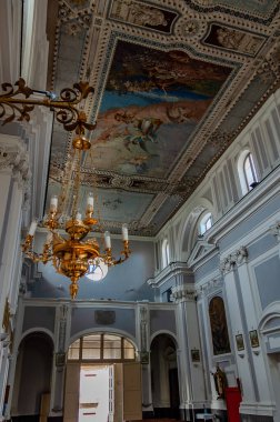Sant 'Agostino Kilisesi, İtalya' nın Campania kentinde bulunan bir ortaçağ kardeşlik kilisesidir. Kilise, 14. yüzyılın sonuyla 18. yüzyılın sonları arasında inşa edilmiştir..
